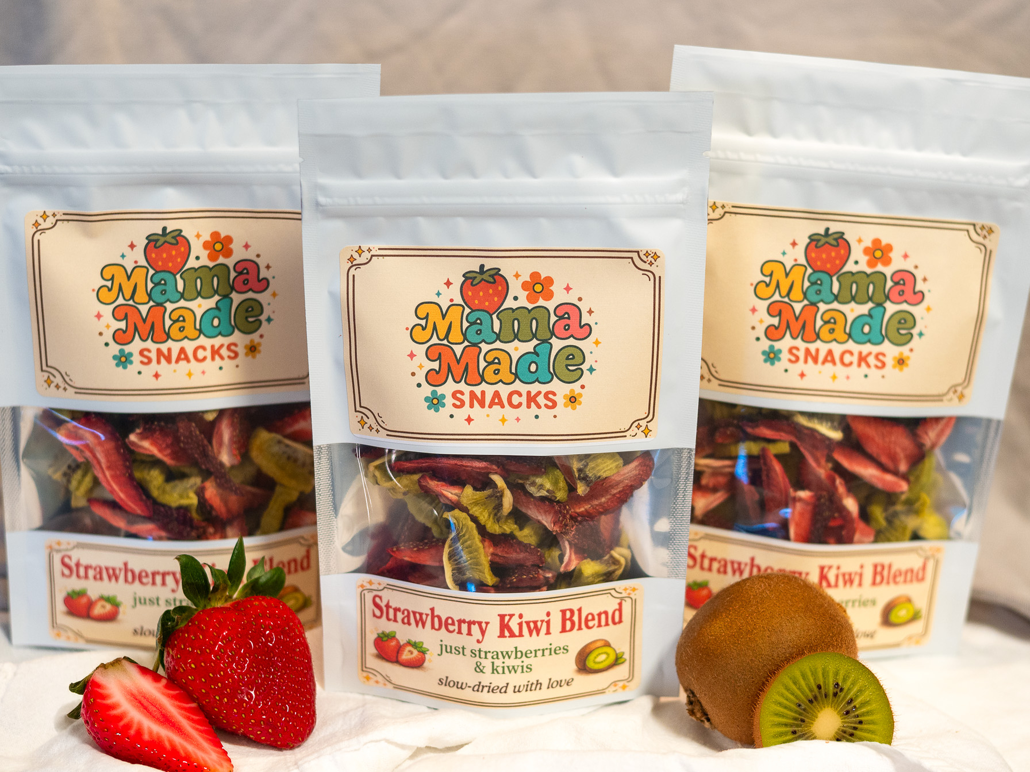 Packaged strawberry kiwi blend with sliced strawberries and kiwis